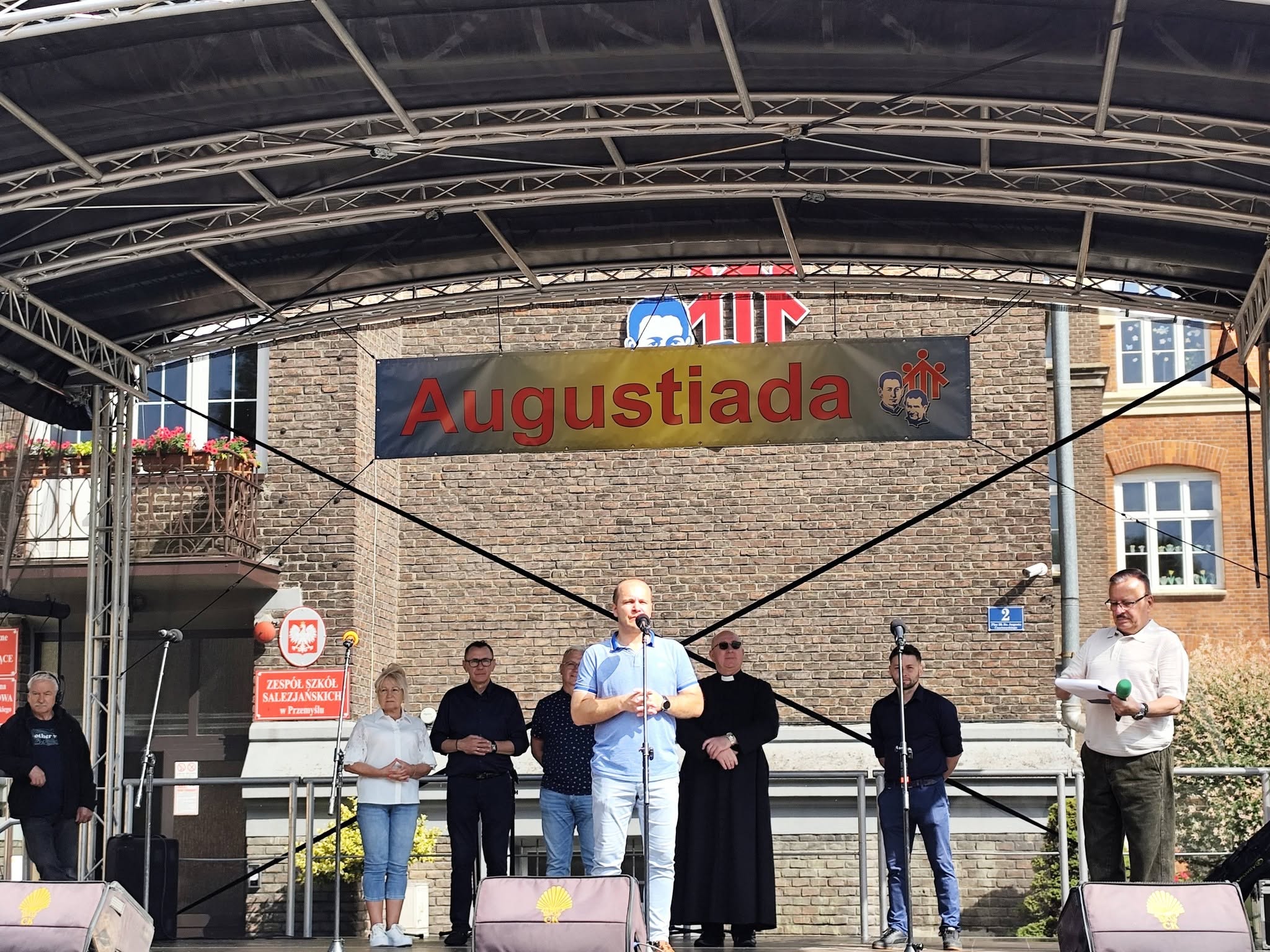 Na zdjęciu Dyrektor Szpitala WPSP wygłasza przemówienie